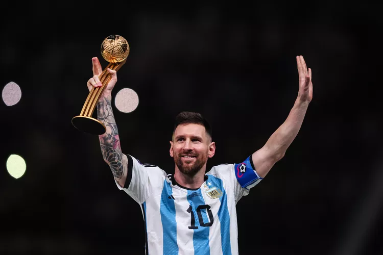 Leo Messi's Story